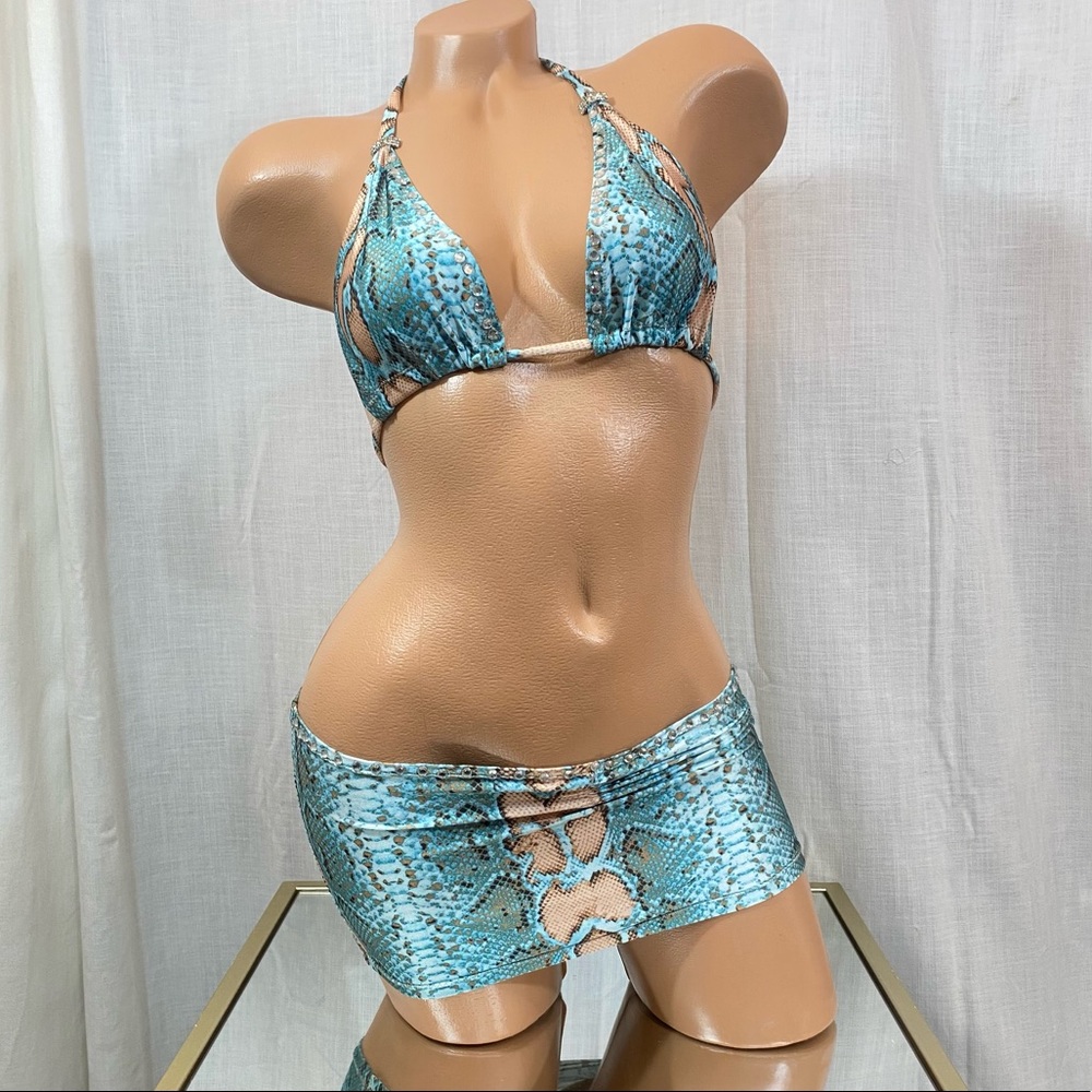 Exotic dancewear
